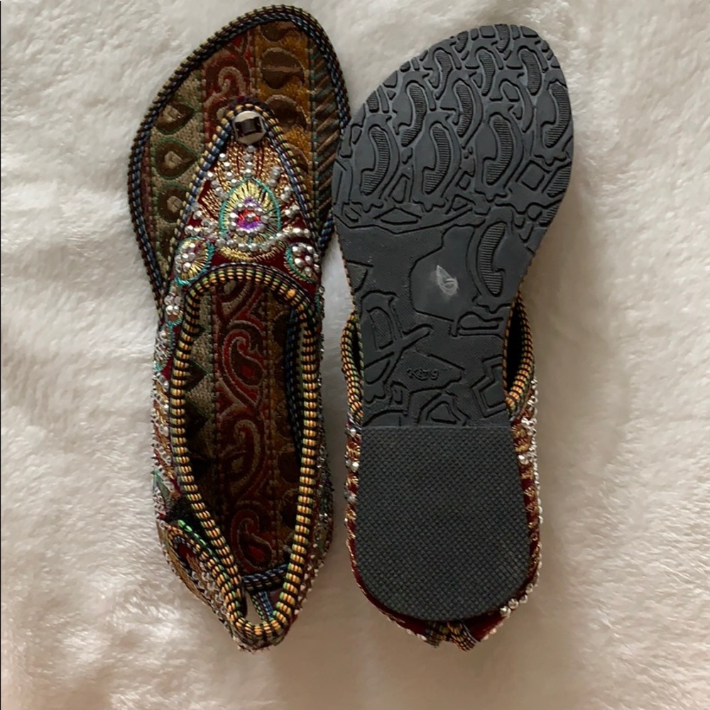 Sandals - Picture 3 of 3